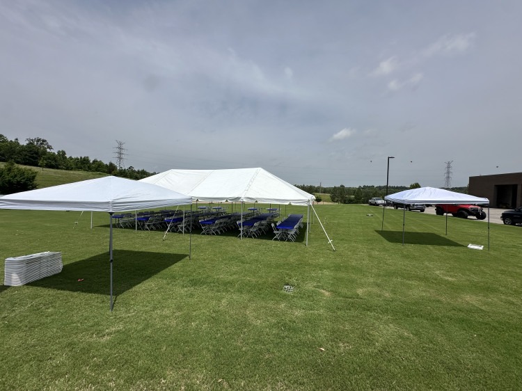 10x10 Canopy Tent